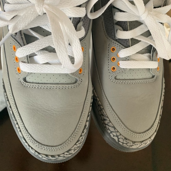 Air Jordan 3 Retro Light Graphite - Picture 7 of 11